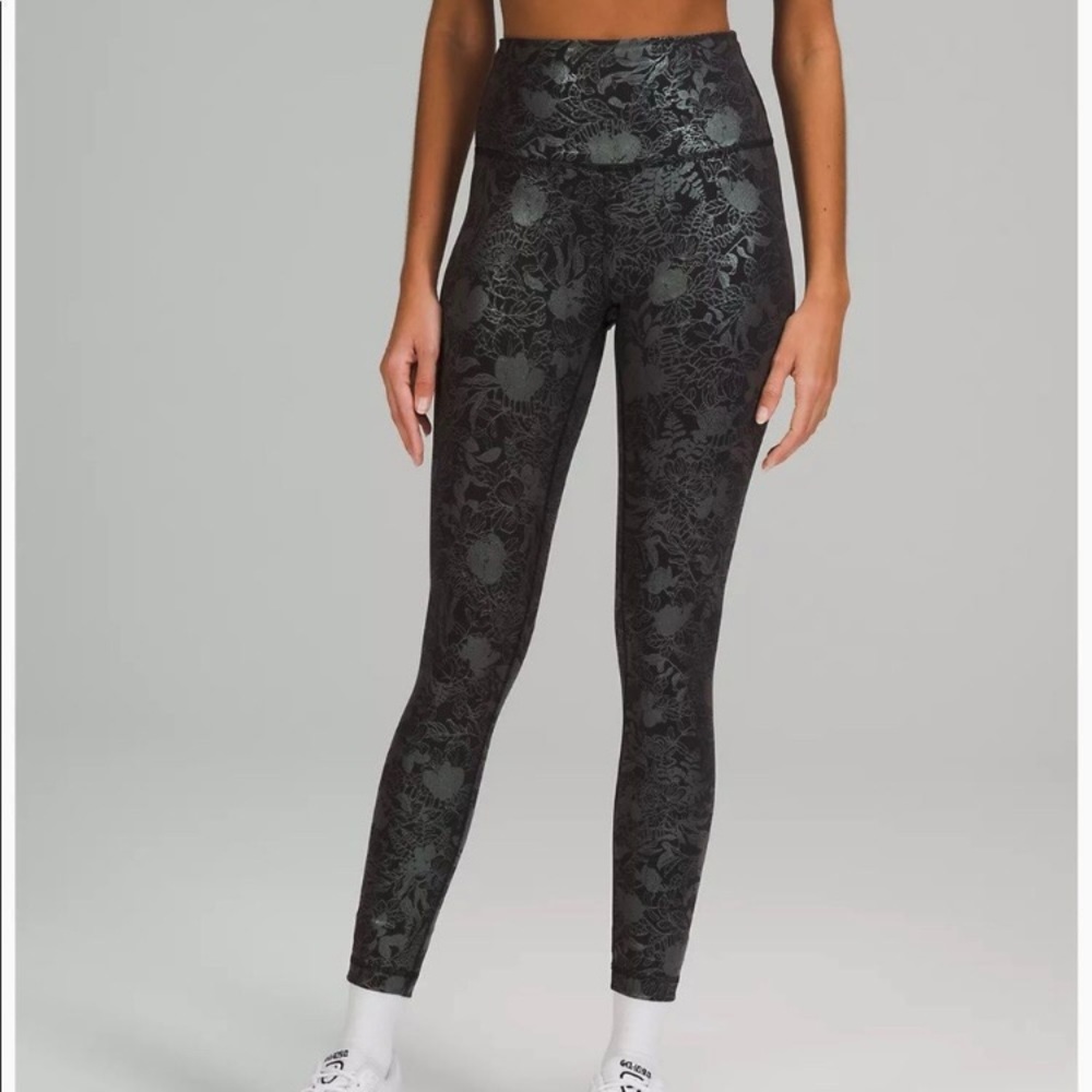 Lululemon Wunder Train HR Tight 25" High Rise Leggings Black & Iridescent *Foil